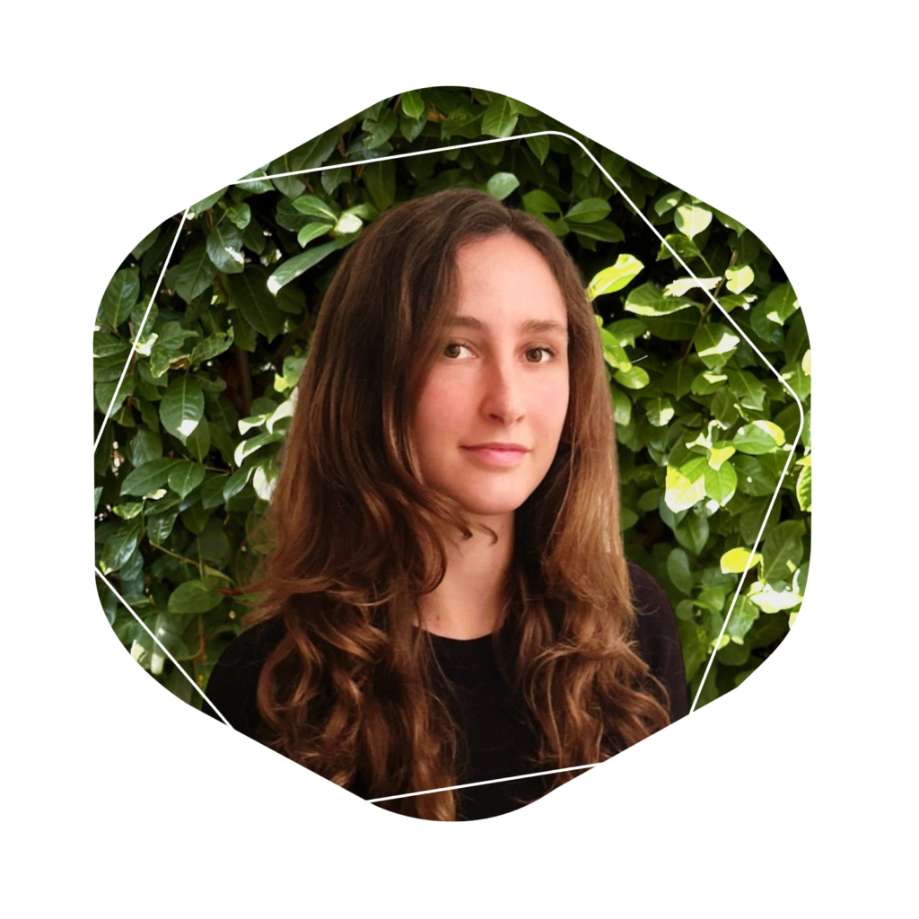 Laure Poncet - Communication Specialist